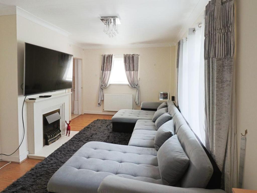 Lodge Park - 2 Minutes Walk To Stoke Hospital Exterior foto