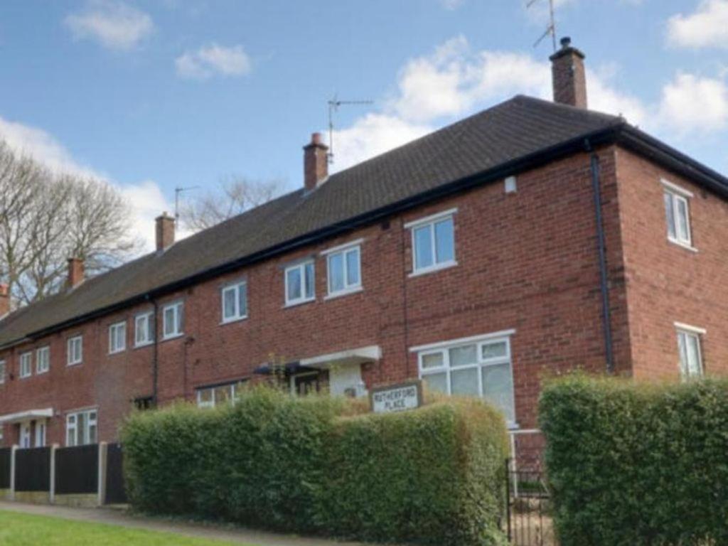 Lodge Park - 2 Minutes Walk To Stoke Hospital Exterior foto